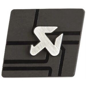 Pin corte Akrapovic. 800908